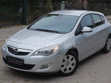Opel Astra J 1.7CDTI Elective 92k