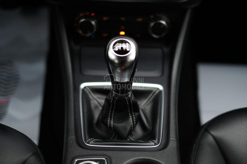 Mercedes Benz A 180 Led Nav CH