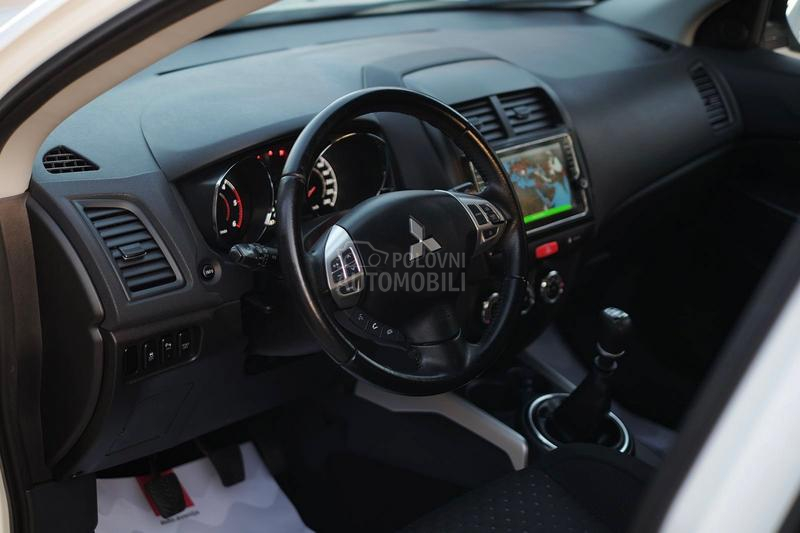 Mitsubishi ASX 1.8DiD 4x4 Nav CH