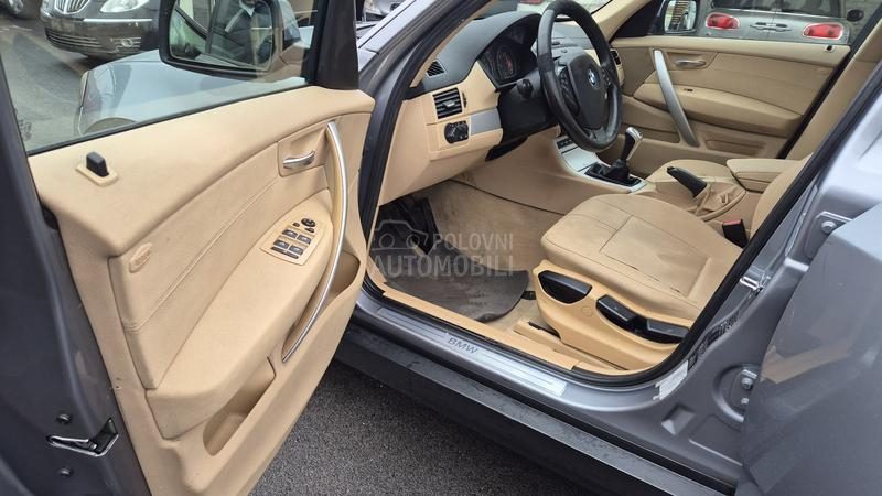 BMW X3 2.0D 130 K W