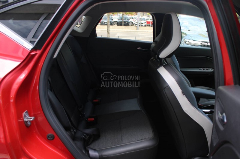 Renault Captur 1.3 tCe DCT Intens