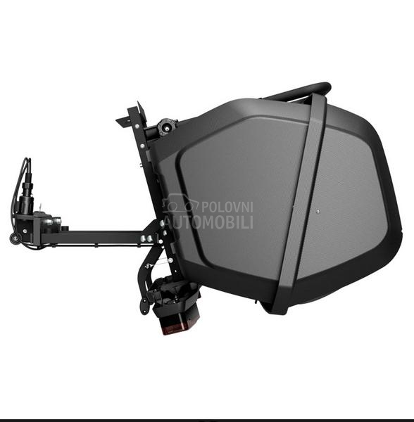 Nosač za bicikle sa koferom