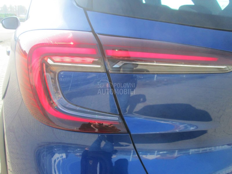 Renault Captur 1.6 E-TECH plug in