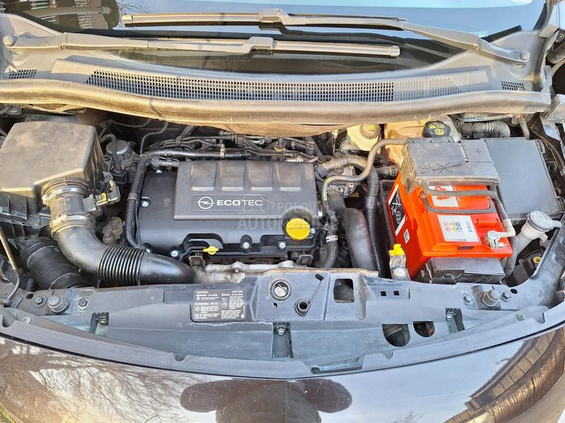 Opel Meriva 1.4 turbo