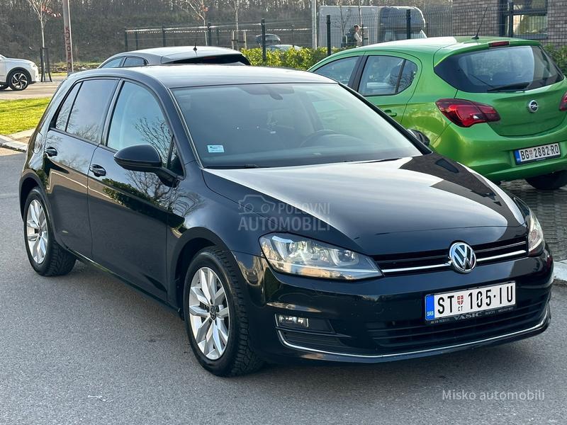 Volkswagen Golf 7 2.0 TDI Virtual DSG