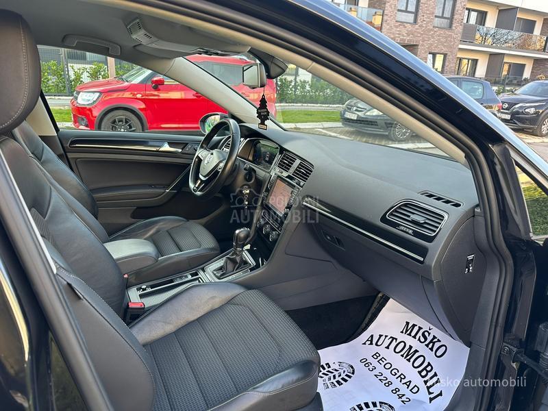 Volkswagen Golf 7 2.0 TDI Virtual DSG