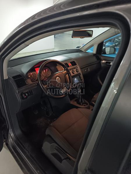 Volkswagen Touran 2.0 TDI