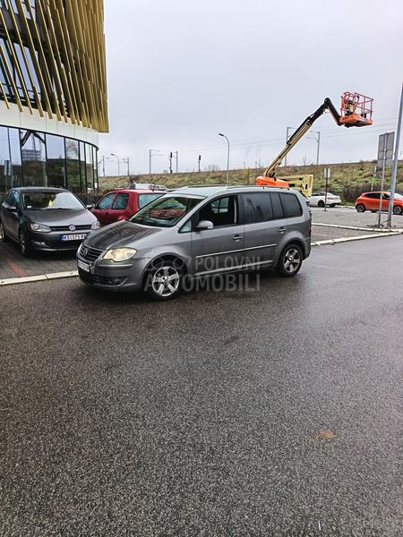 Volkswagen Touran 2.0 TDI