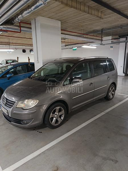 Volkswagen Touran 2.0 TDI