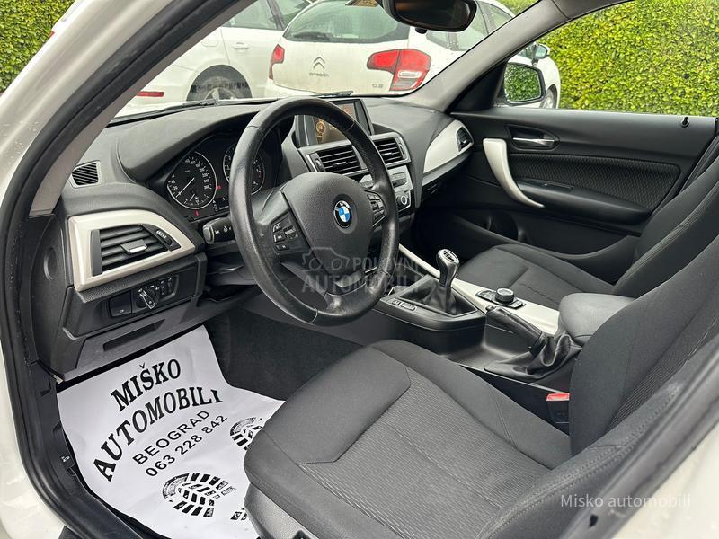 BMW 118 1.6 i Led