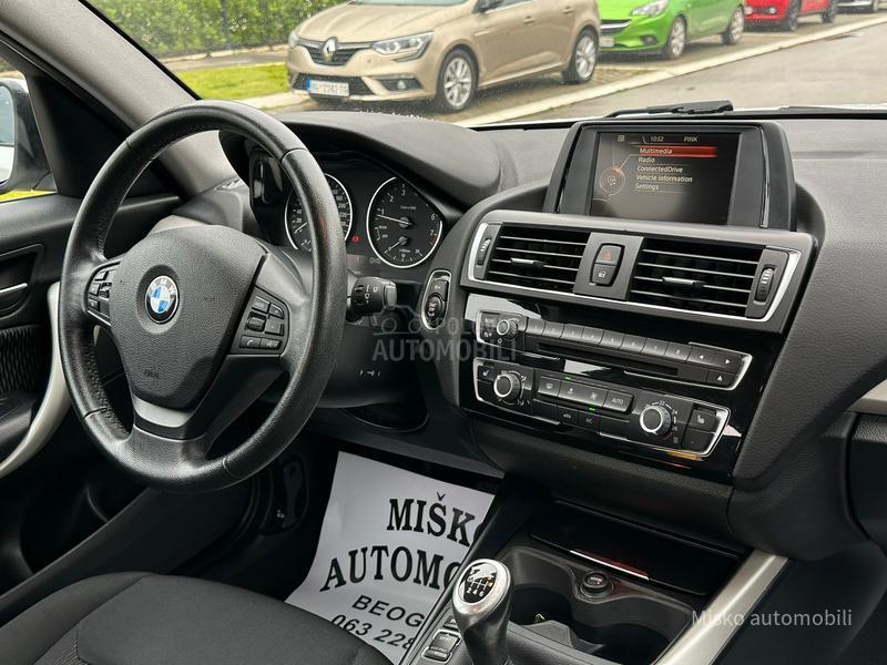 BMW 118 1.6 i Led