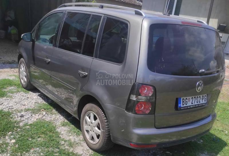 Volkswagen Touran 