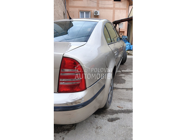 Škoda Superb VW 1.9 TDI mi