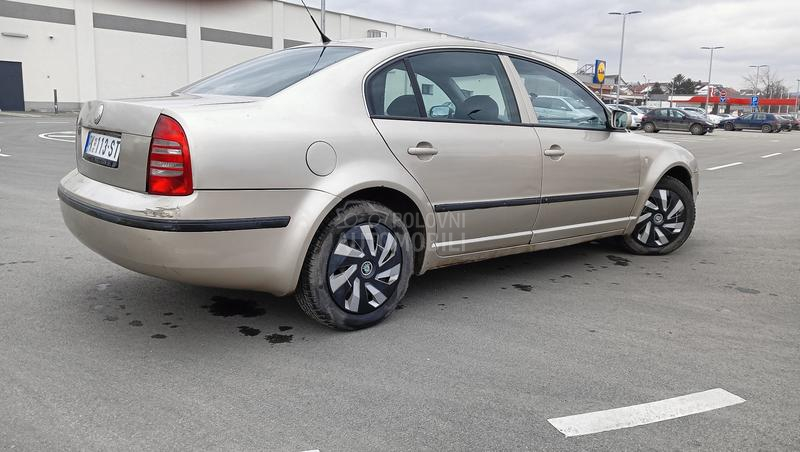 Škoda Superb VW 1.9 TDI mi