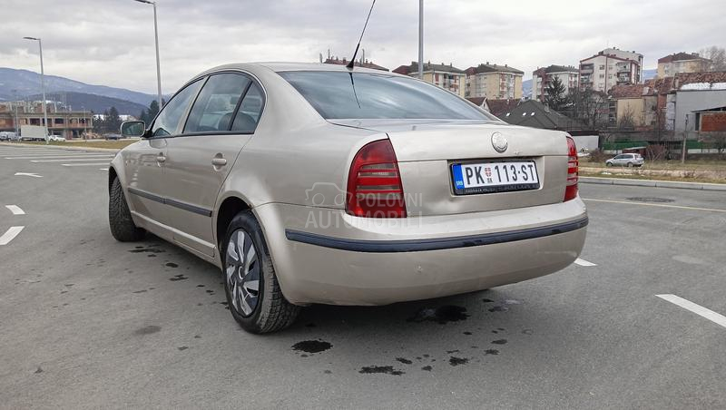 Škoda Superb VW 1.9 TDI mi