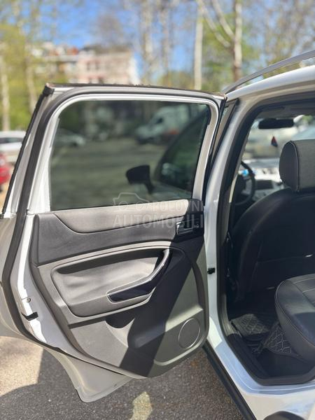 Ford Kuga 2.0 TITANIUM S