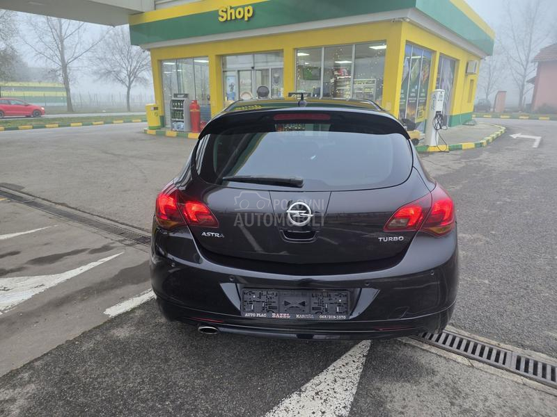 Opel Astra J 1,4-SWIS.NOVA