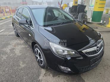 Opel Astra J 1,4-SWIS.NOVA