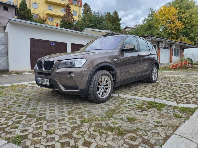 BMW X3 F 25 Pan/Head-up