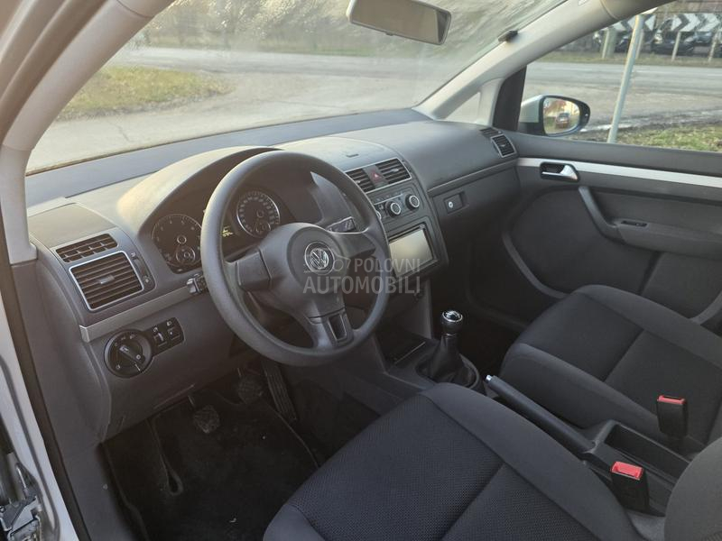 Volkswagen Touran 1,4-7.SED.CH
