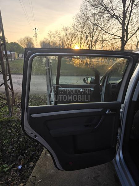 Volkswagen Touran 1,4-7.SED.CH