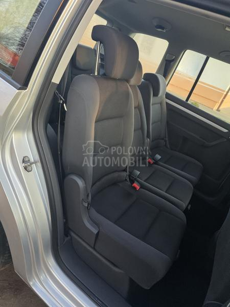 Volkswagen Touran 1,4-7.SED.CH