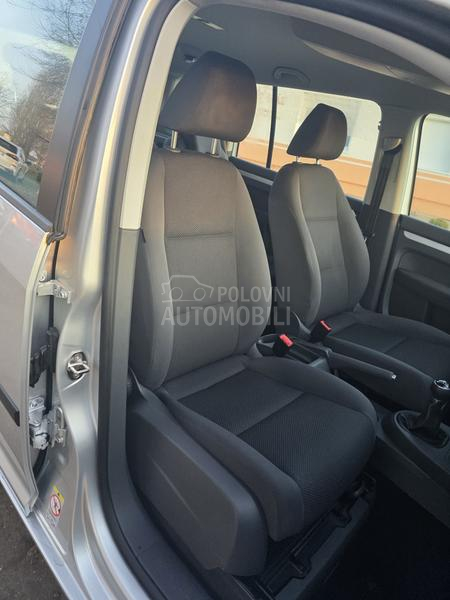 Volkswagen Touran 1,4-7.SED.CH