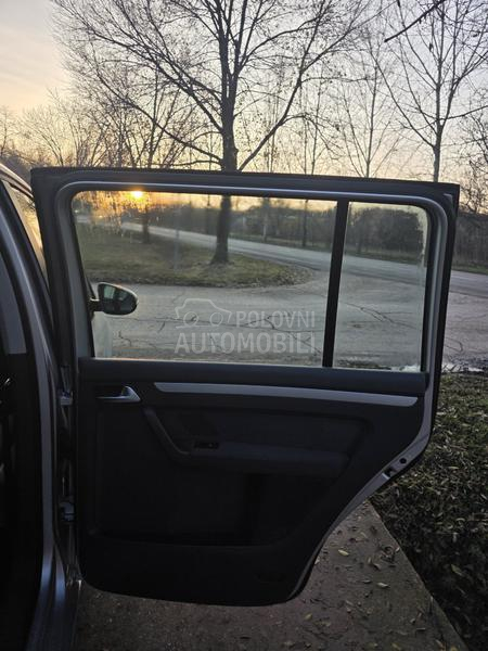 Volkswagen Touran 1,4-7.SED.CH