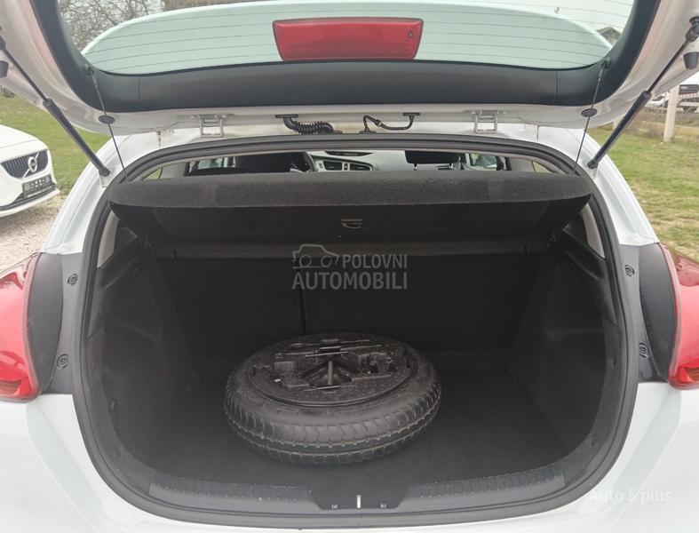 Kia pro_cee`d 1.4. tng