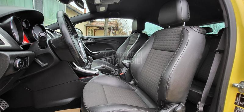 Opel Astra J GTC/COSMO/NA.VI