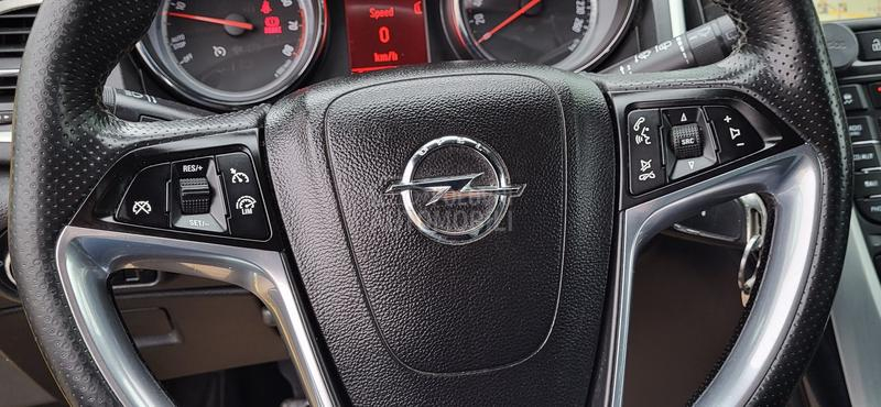 Opel Astra J GTC/COSMO/NA.VI