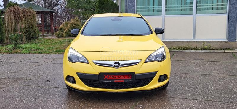 Opel Astra J GTC/COSMO/NA.VI