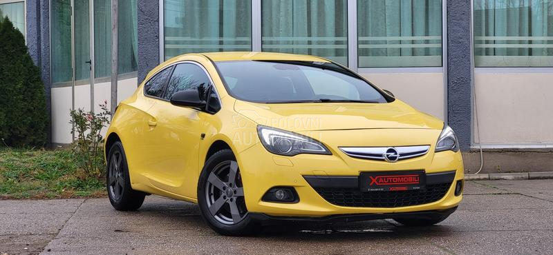Opel Astra J GTC/COSMO/NA.VI