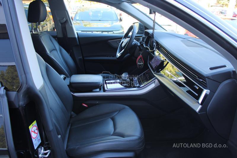 Audi Q8 50 TDI  HYB. QUATTRO