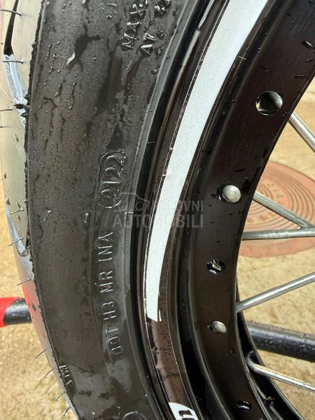 Suzuki B STROM 650 XT