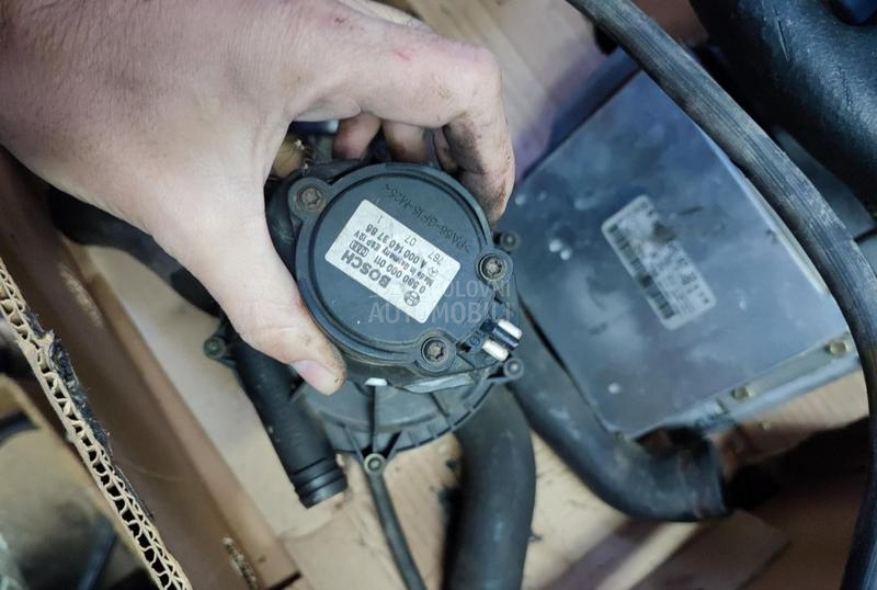 Vazdusni kompresor w163