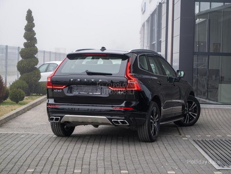 Volvo XC60 2.0B4 MHEV Momentum