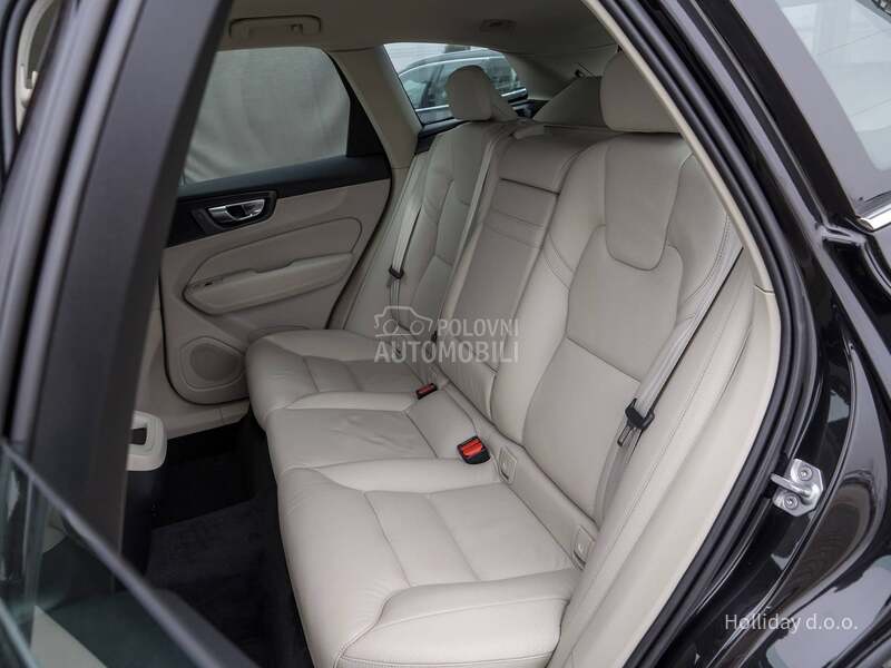 Volvo XC60 2.0B4 MHEV Momentum