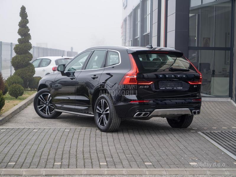Volvo XC60 2.0B4 MHEV Momentum
