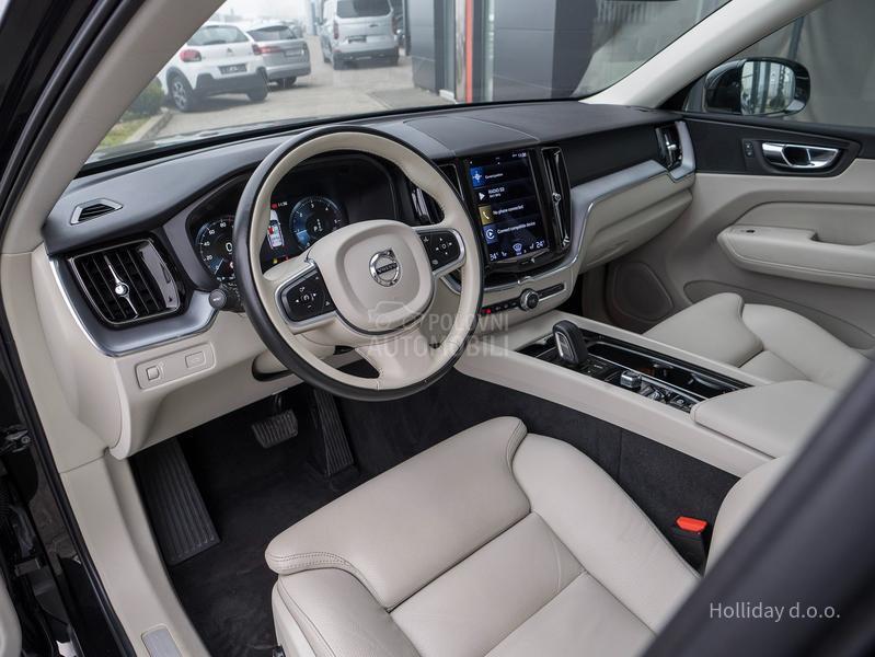 Volvo XC60 2.0B4 MHEV Momentum