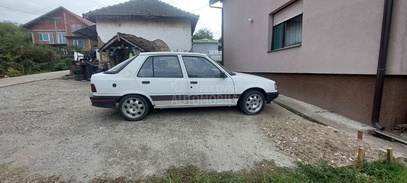 Peugeot 309 GRI