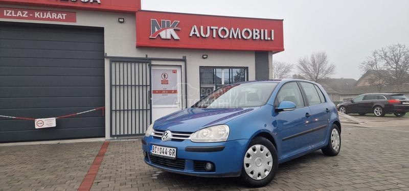Volkswagen Golf 5 1.6 FSI