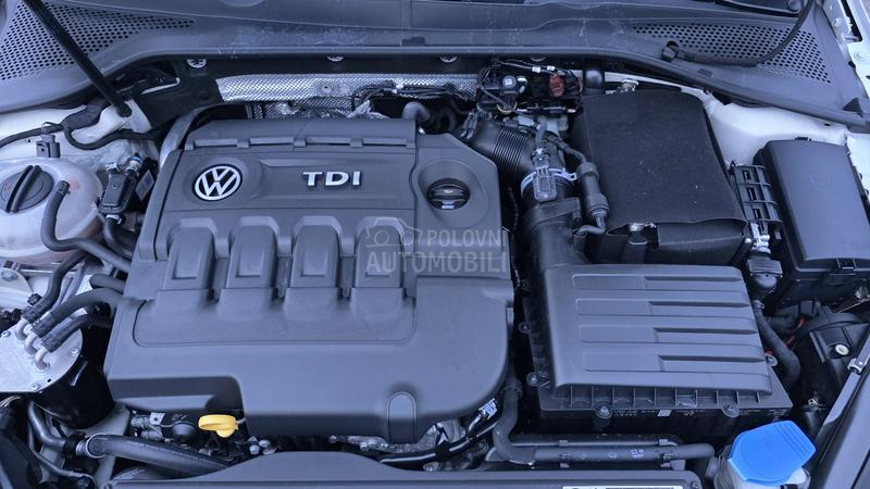 Volkswagen Golf 7 1.6 TDI HIGH-LINE