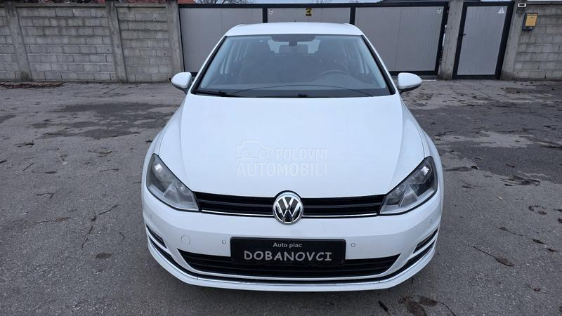 Volkswagen Golf 7 1.6 TDI HIGH-LINE