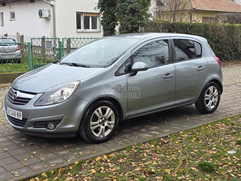 Opel Corsa D 111 anniversary reg