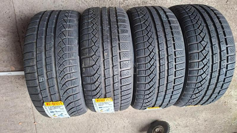 Pirelli 245/40 R18 Zimska