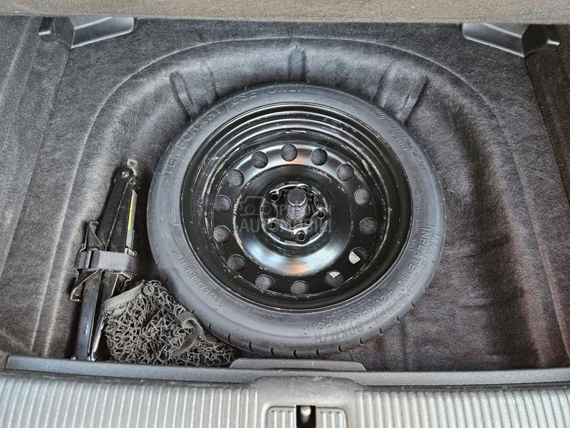 Audi A3 2.0TDI /LED/NAV/