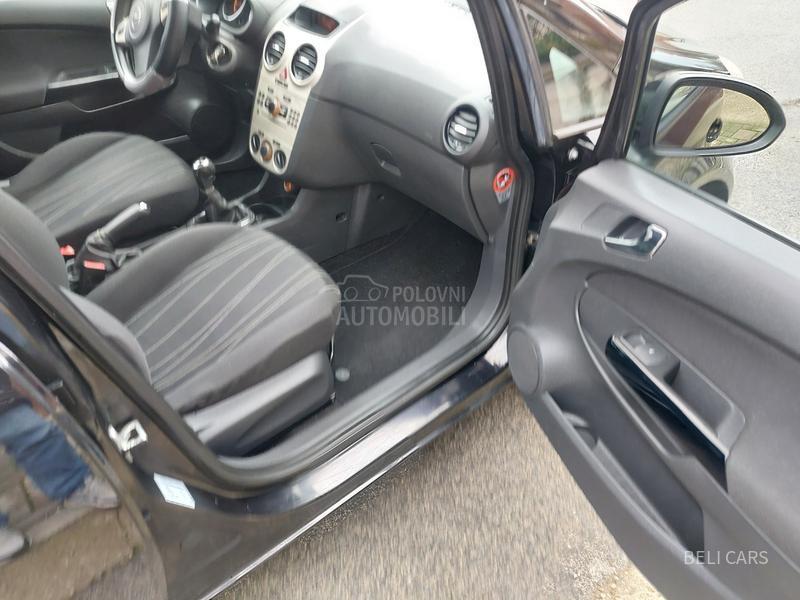 Opel Corsa D 1.2 I  GERMANY
