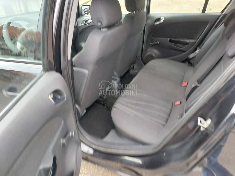 Opel Corsa D 1.2 I  GERMANY