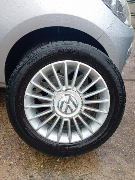 Volkswagen up! 
